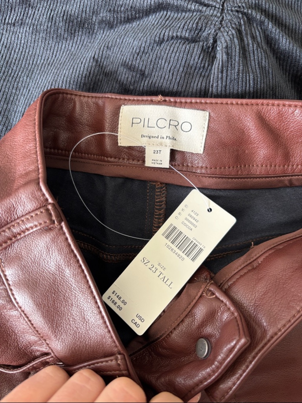 NEW Anthro Pilcro The Rylan Faux Leather Relaxed Flare Pants Cocoa Size 23 Tall - Picture 5 of 6